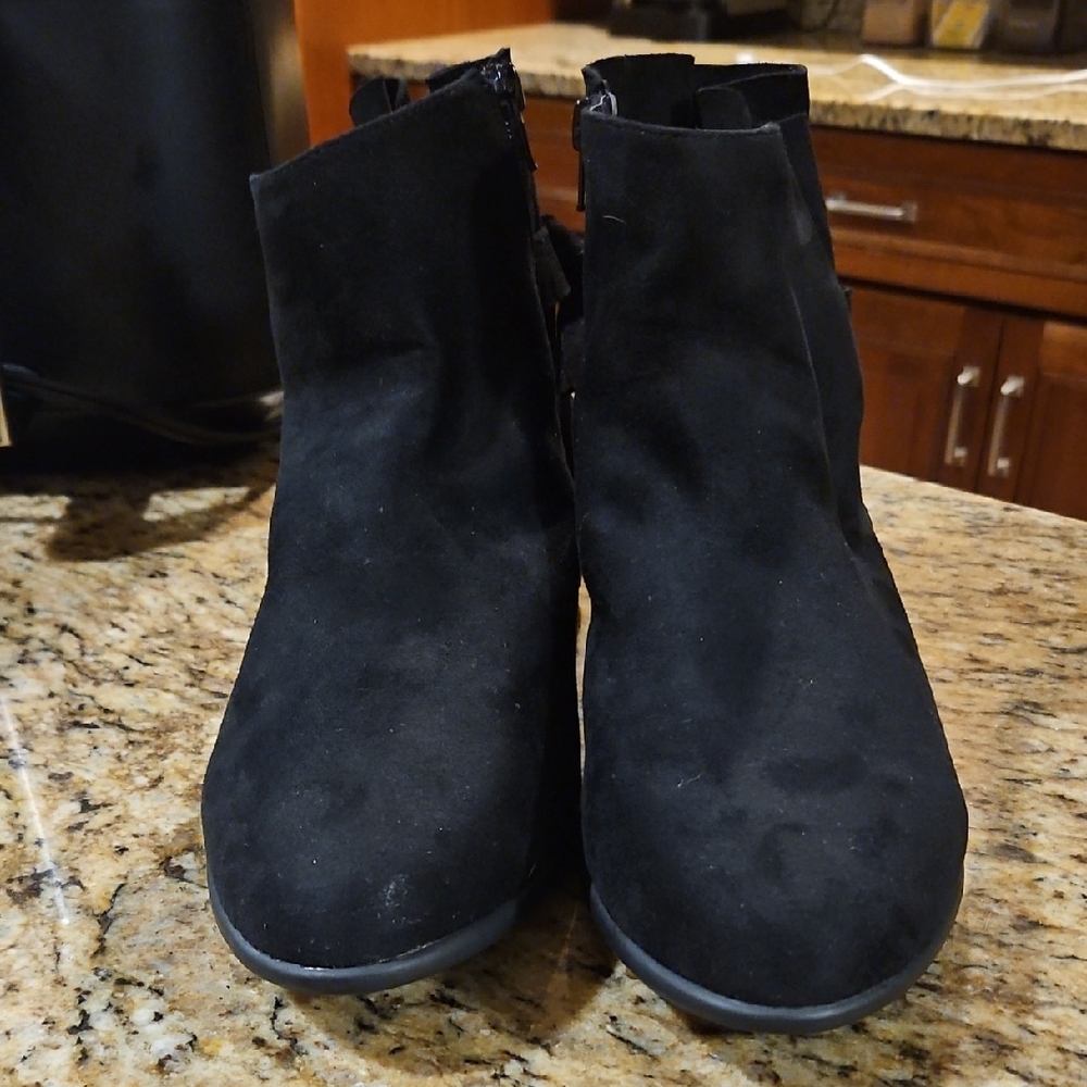 Comfortview Black Ankle Boots
